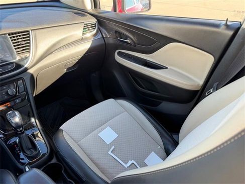 Used 2019 Buick Encore Preferred image 15