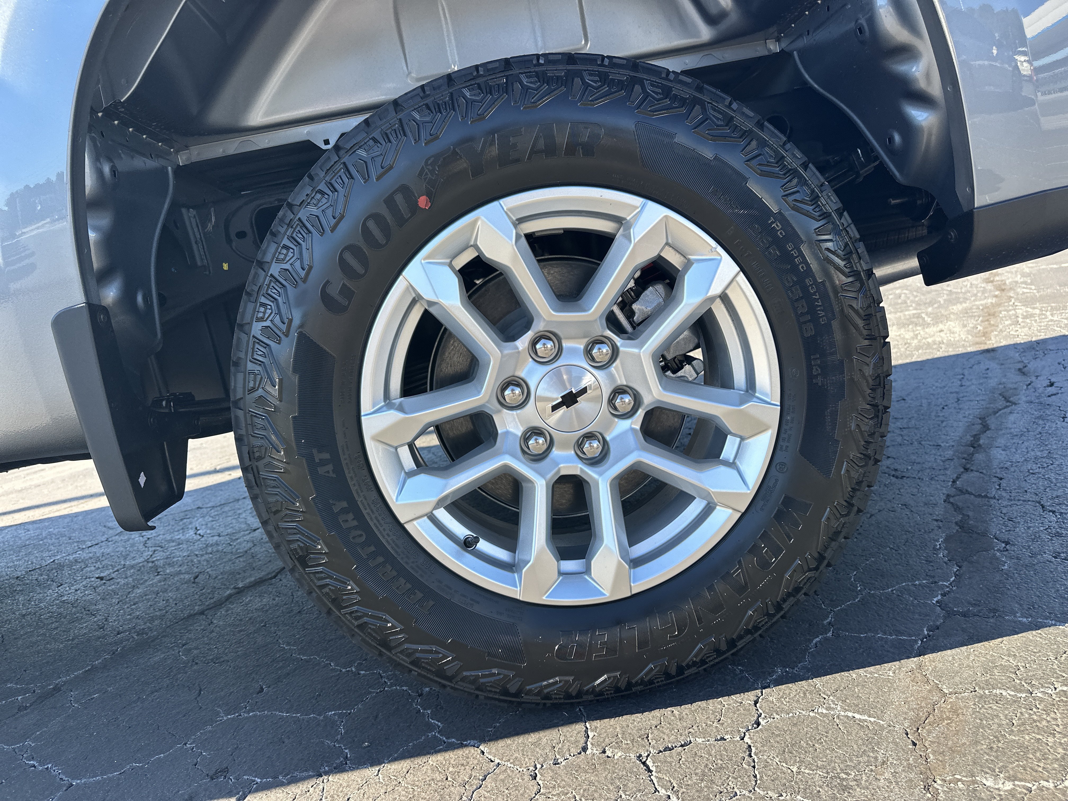 New 2026 Chevrolet Silverado 1500 RST w/ Z71 Off-Road Package AWD/4WD image 21