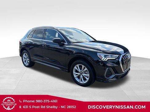 Used 2025 Audi Q3 2.0T Premium AWD/4WD image 2