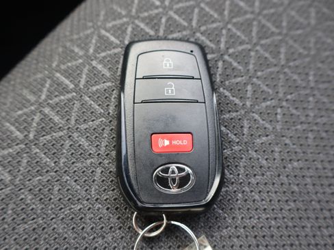 Used 2026 Toyota 4Runner SR5 AWD/4WD image 29
