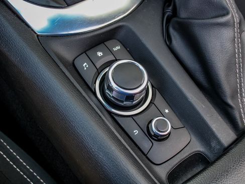 Used 2019 FIAT 124 Spider Classica RWD image 28