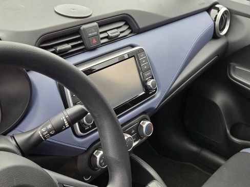 Used 2024 Nissan Versa SV FWD image 24