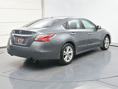 Used 2015 Nissan Altima 2.5 SL w/ Technology Package FWD image 24