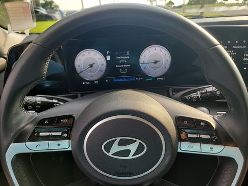 Used 2024 Hyundai Elantra SEL w/ Convenience Package FWD image 25