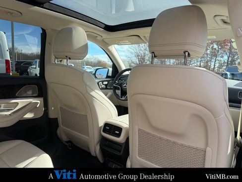 Certified 2025 Mercedes-Benz GLE 350 4MATIC image 26