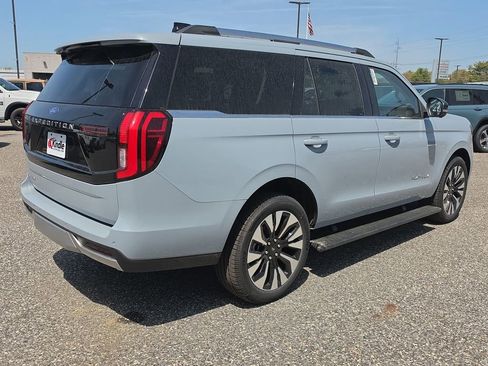 New 2026 Ford Expedition Platinum AWD/4WD image 28