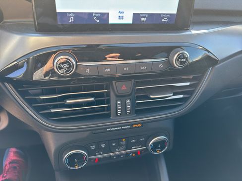 Used 2024 Ford Escape Active image 32