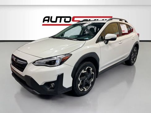 Used 2021 Subaru Crosstrek 2.5i Limited w/ Moonroof Package 2 AWD/4WD image 3