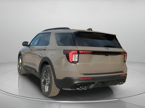New 2026 Ford Explorer ST image 21