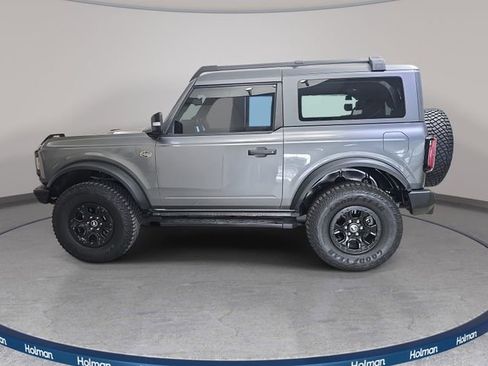 Used 2023 Ford Bronco Wildtrak image 9