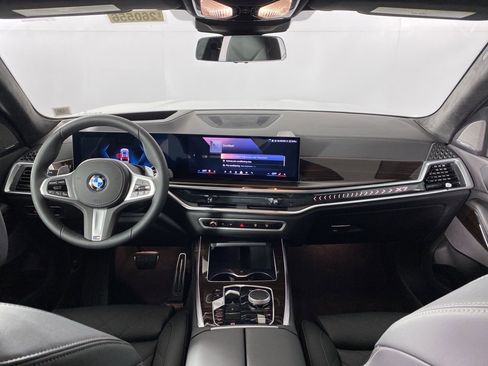 New 2026 BMW X7 xDrive40i image 21