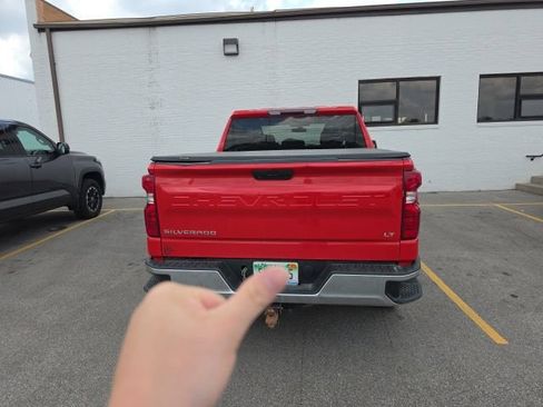 Used 2019 Chevrolet Silverado 1500 LT w/ Fleet Comfort Package AWD/4WD image 6
