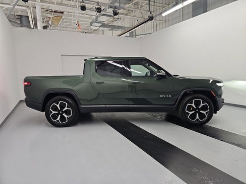 Used 2022 Rivian R1T Adventure AWD/4WD image 6