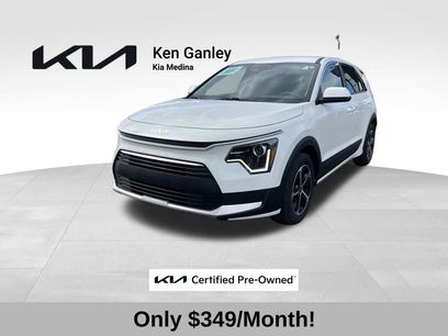 Certified 2025 Kia Niro LX