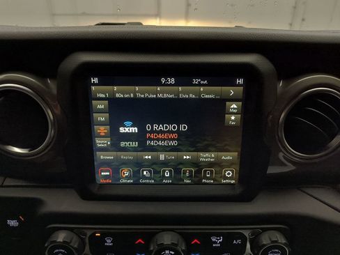 Used 2023 Jeep Wrangler Unlimited Sahara w/ Safety Group image 25