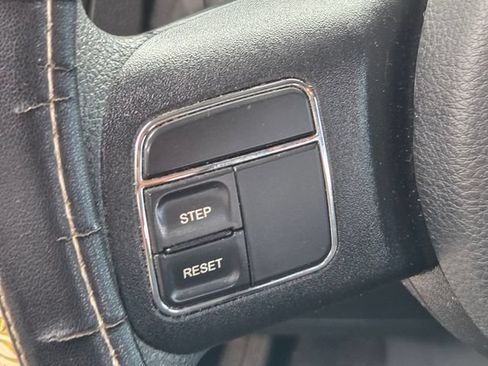 Used 2018 Jeep Wrangler Unlimited Sport AWD/4WD image 7