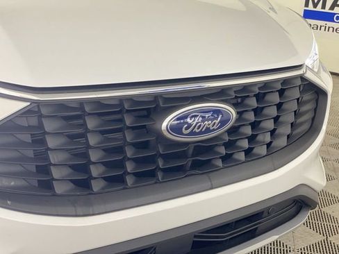 Used 2025 Ford Escape Active image 35