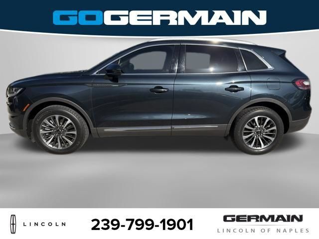 Used 2023 Lincoln Nautilus AWD w/ Premium Package image 3
