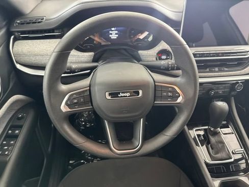 Used 2023 Jeep Compass Sport AWD/4WD image 23