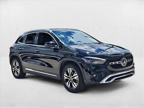 Used 2025 Mercedes-Benz GLA 250 image 3