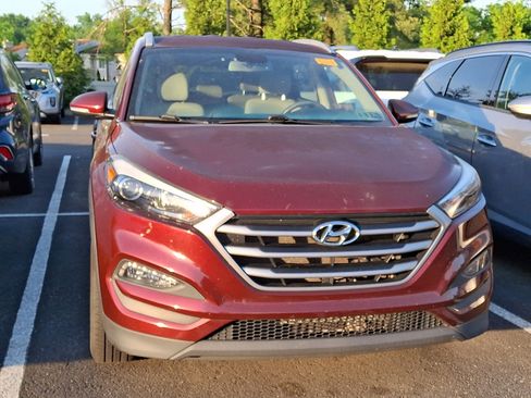 Used 2018 Hyundai Tucson SEL Plus AWD/4WD image 4