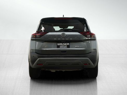Used 2023 Nissan Rogue SV AWD/4WD image 4