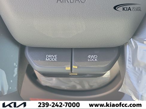 New 2027 Kia Seltos S AWD/4WD image 24