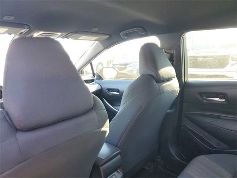 Used 2024 Toyota Corolla SE image 11