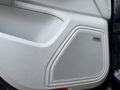 Used 2020 Porsche Macan image 25