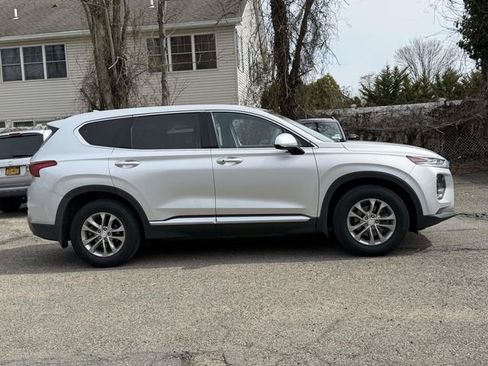 Used 2020 Hyundai Santa Fe SEL image 4