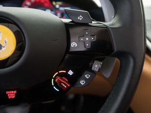 Used 2024 Ferrari Roma Spider image 21