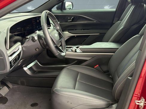 Certified 2024 Cadillac Lyriq Sport AWD/4WD image 5