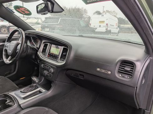 Used 2021 Dodge Charger Scat Pack w/ Daytona Edition Group image 25