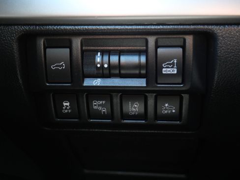 Used 2018 Subaru Outback 2.5i Premium AWD/4WD image 26