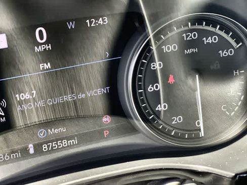 Used 2020 Cadillac XT5 Premium Luxury FWD image 19