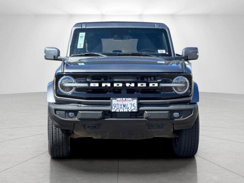 Used 2022 Ford Bronco Outer Banks image 8