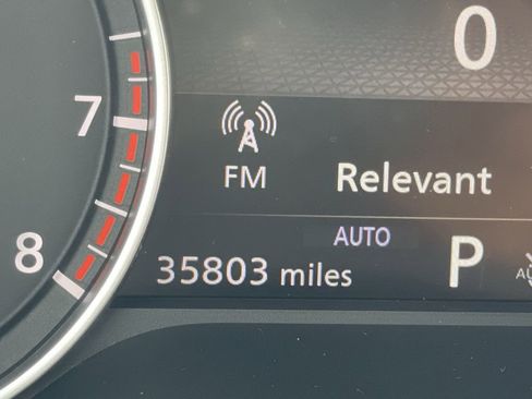 Used 2023 Nissan Pathfinder SL image 22