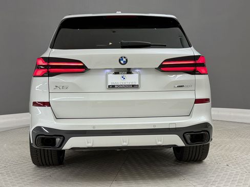 Certified 2024 BMW X5 sDrive40i w/ M Sport Package RWD image 10