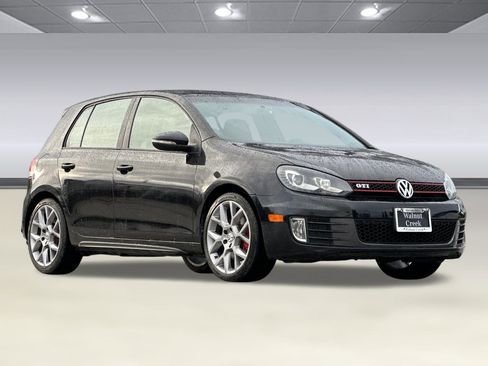 Used 2013 Volkswagen GTI Driver's Edition image 6