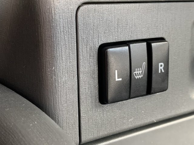 Used 2013 Toyota Prius V Five FWD image 30
