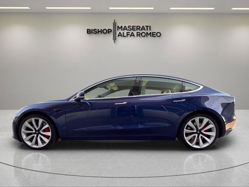 Used 2019 Tesla Model 3 Performance image 5