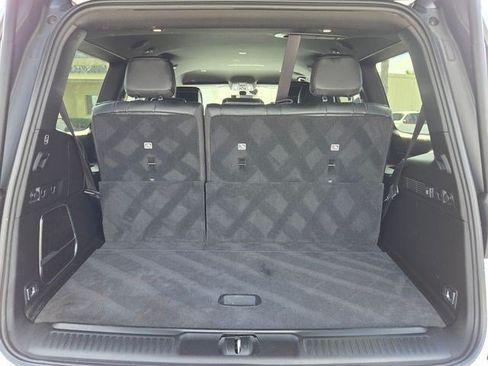 Used 2022 Jeep Wagoneer Series II RWD image 14
