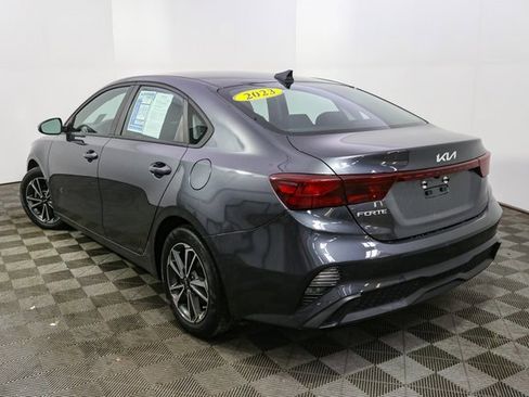 Used 2023 Kia Forte LXS w/ LXS Technology Package image 7