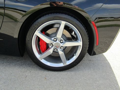Used 2014 Chevrolet Corvette Stingray Coupe w/ 2LT Preferred Equipment Group RWD image 24