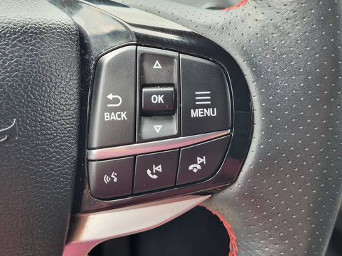 Used 2025 Ford Explorer ST-Line w/ ST-Line Street Pack AWD/4WD image 21