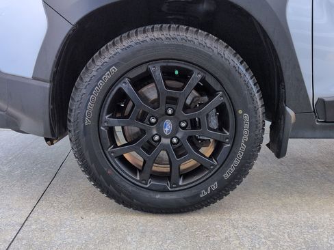 Used 2024 Subaru Crosstrek 2.5i Wilderness image 33