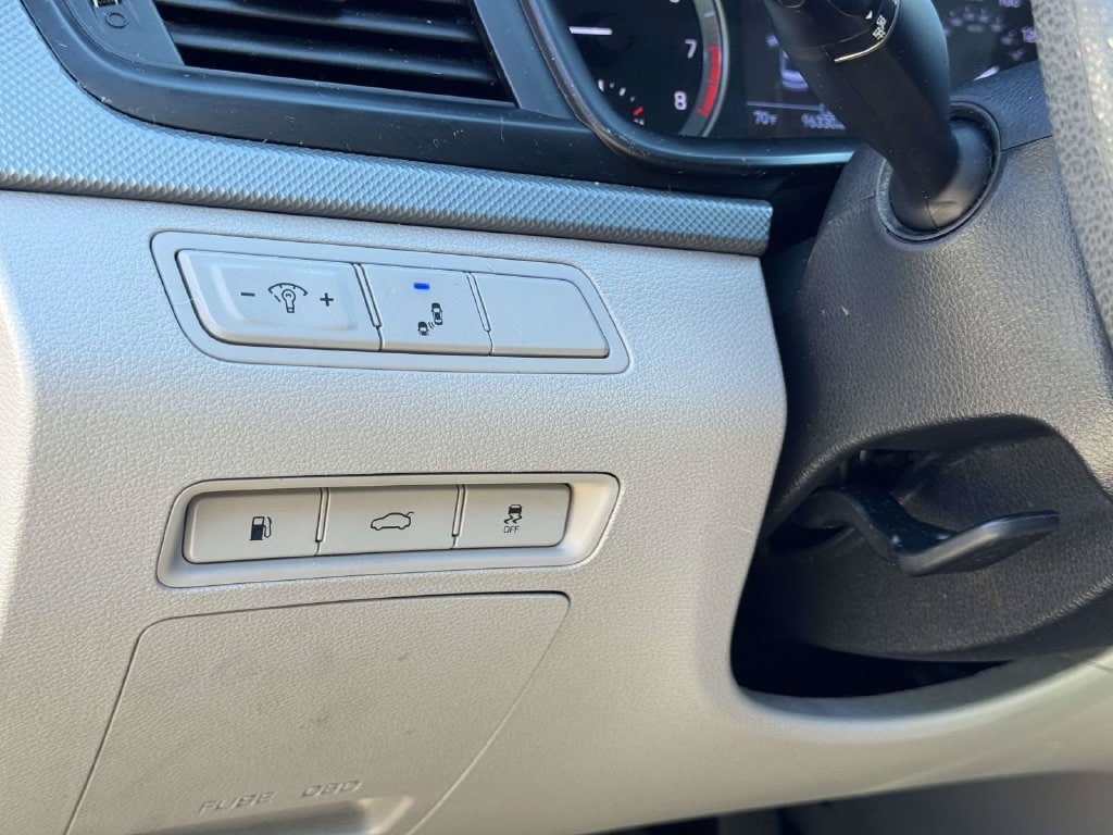 Used 2018 Hyundai Sonata SE FWD image 9