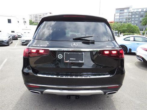 Used 2026 Mercedes-Benz GLS 450 4MATIC image 3