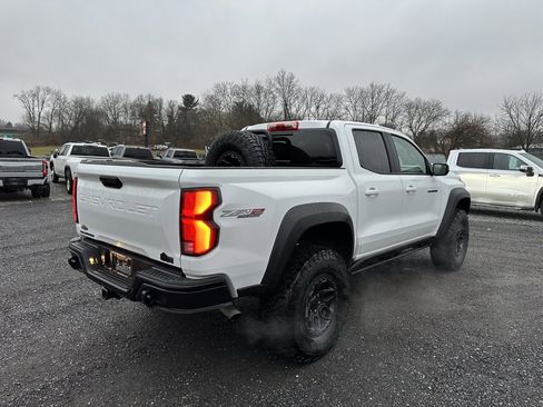 Used 2024 Chevrolet Colorado ZR2 w/ ZR2 Bison Edition image 5