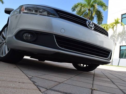 Used 2013 Volkswagen Jetta TDI FWD image 13